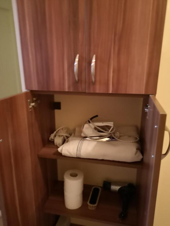 Veva Apartman - Eger Maganszallashely 외부 사진